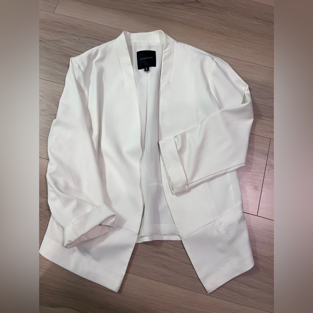 Dynamite white blazer